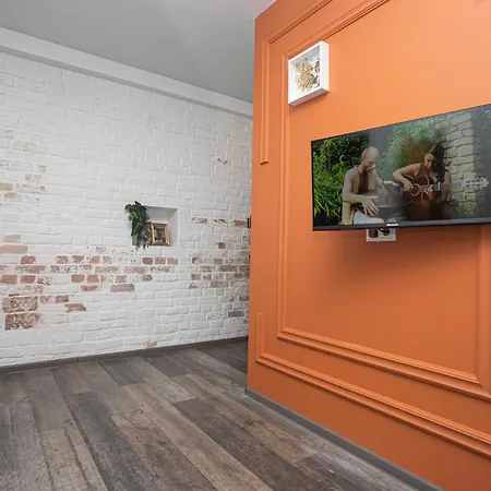 By The Andrejsala Area With Free Parking And Reach The Old Town In 15 Min Walk * Riga