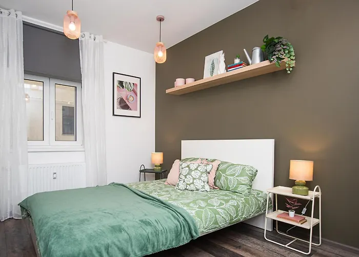 By The Andrejsala Area With Free Parking And Reach The Old Town In 15 Min Walk *