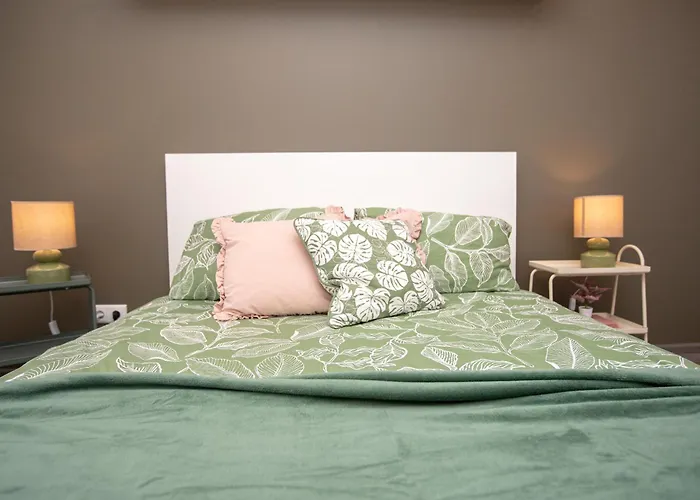 By The Andrejsala Area With Free Parking And Reach The Old Town In 15 Min Walk Διαμέρισμα *