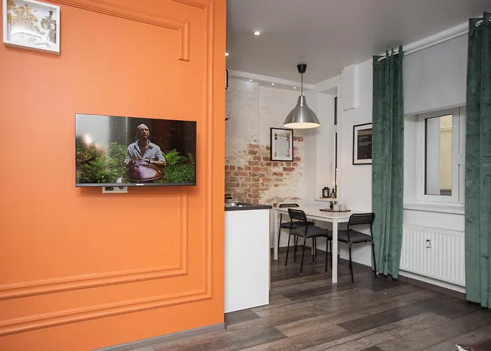 By The Andrejsala Area With Free Parking And Reach The Old Town In 15 Min Walk * Ρίγα