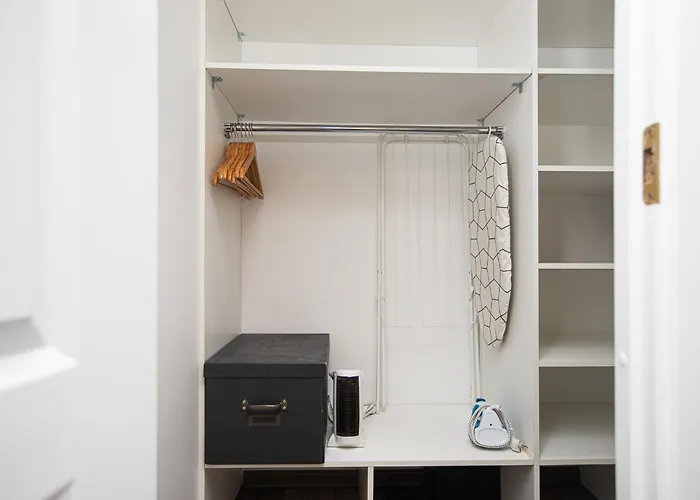 Διαμέρισμα By The Andrejsala Area With Free Parking And Reach The Old Town In 15 Min Walk Ρίγα