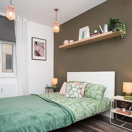 By The Andrejsala Area With Free Parking And Reach The Old Town In 15 Min Walk *