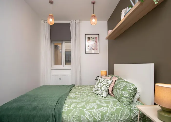 Апартаменты By The Andrejsala Area With Free Parking And Reach The Old Town In 15 Min Walk