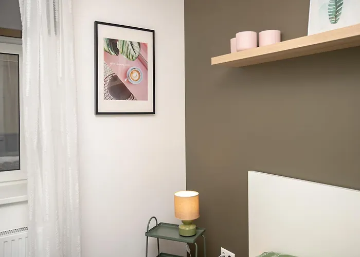 Апартаменты By The Andrejsala Area With Free Parking And Reach The Old Town In 15 Min Walk